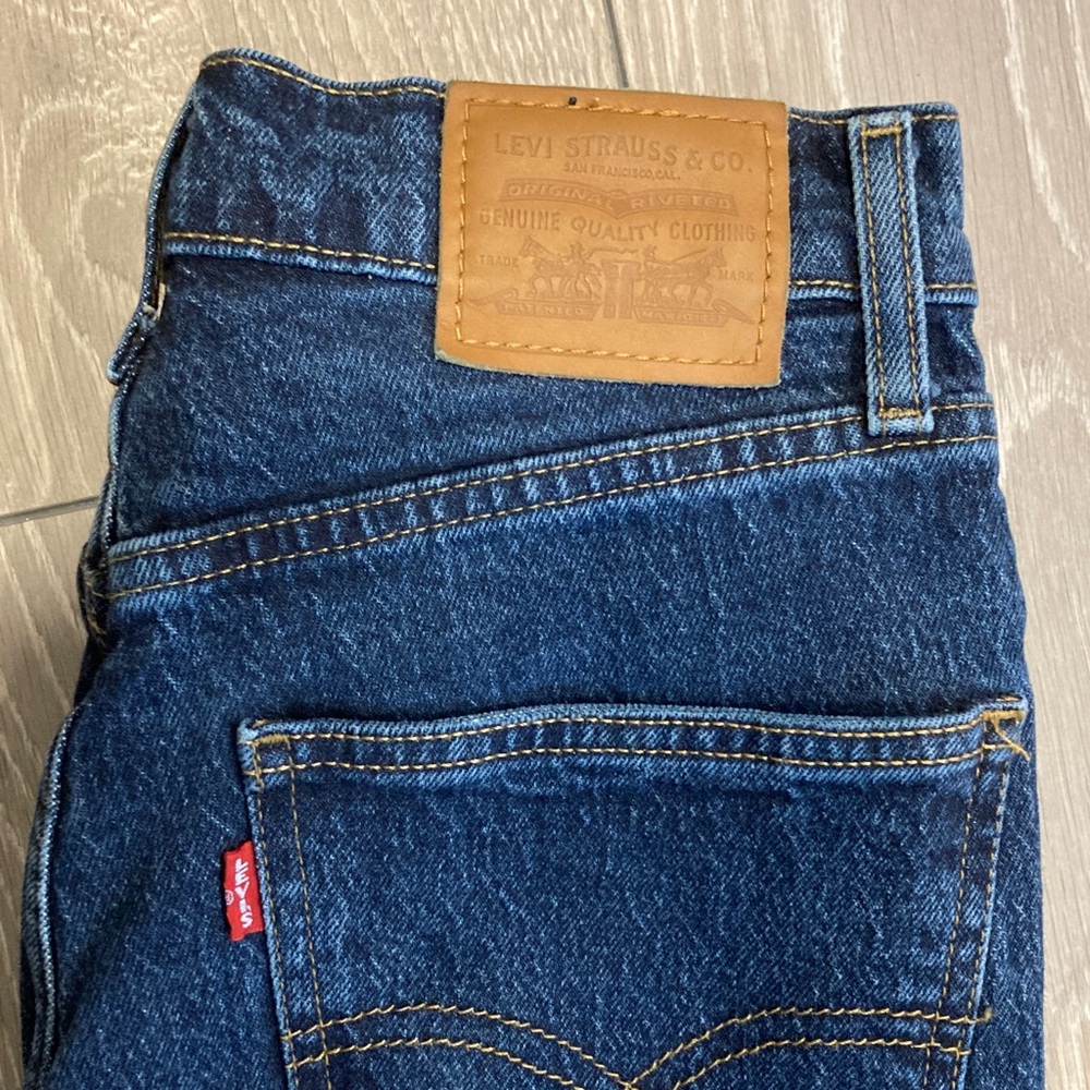 Levi’s 70s High Slim Straight Denim (NWOT) - Picture 7 of 7